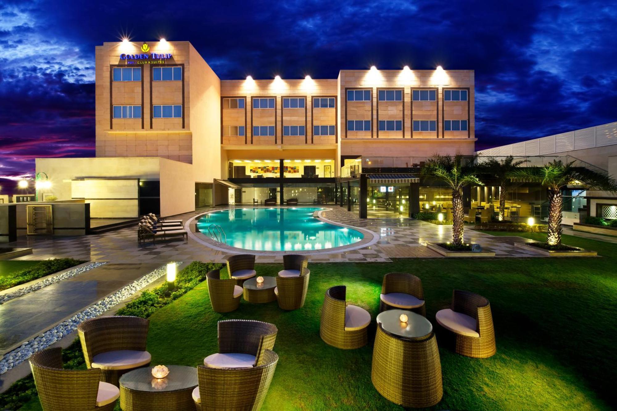 Hotel Golden Tulip Bhiwadi Exterior foto